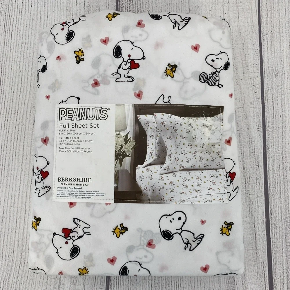 Peanuts Snoopy Sheet Set FULL White Woodstock Hearts Love Valentines Berkshire